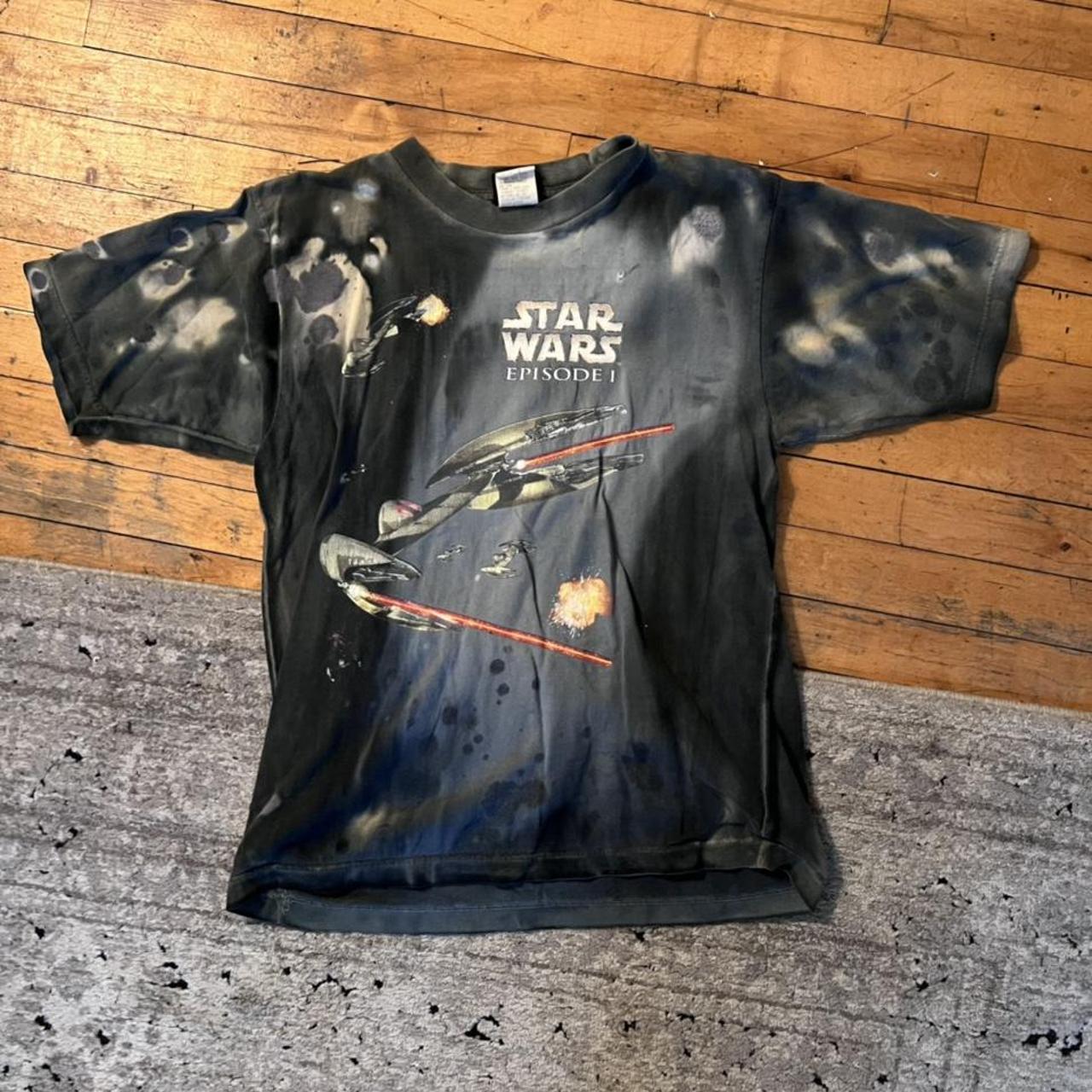 Vintage Star Wars Episode 1 T-Shirt Fits like a... - Depop