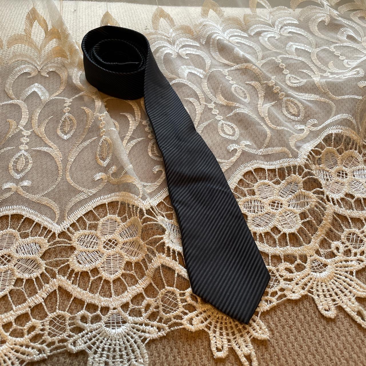 JCPenney Men's Black and Grey Scarfwraps Depop