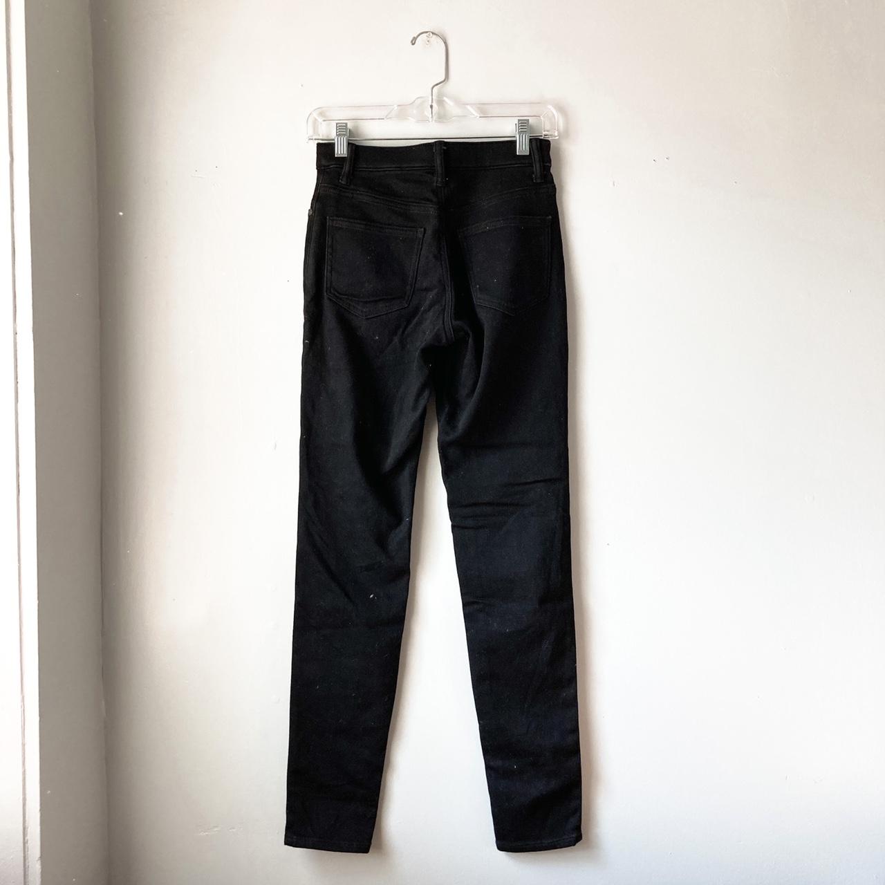 UNIQLO Women's Black Jeans | Depop