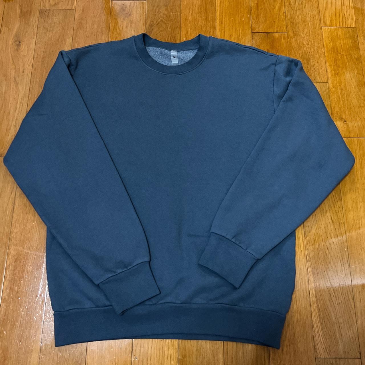 Aritzia Midway Crewneck Perfect for any... - Depop