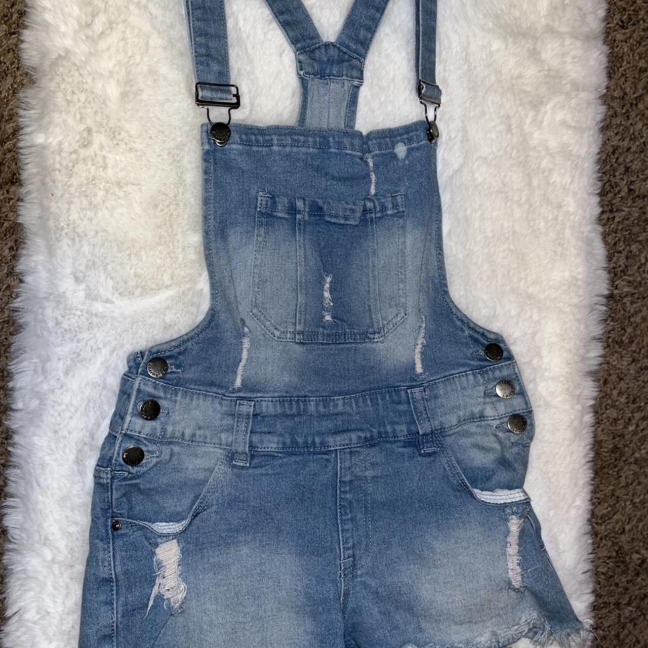 Denim overall shorts - Depop