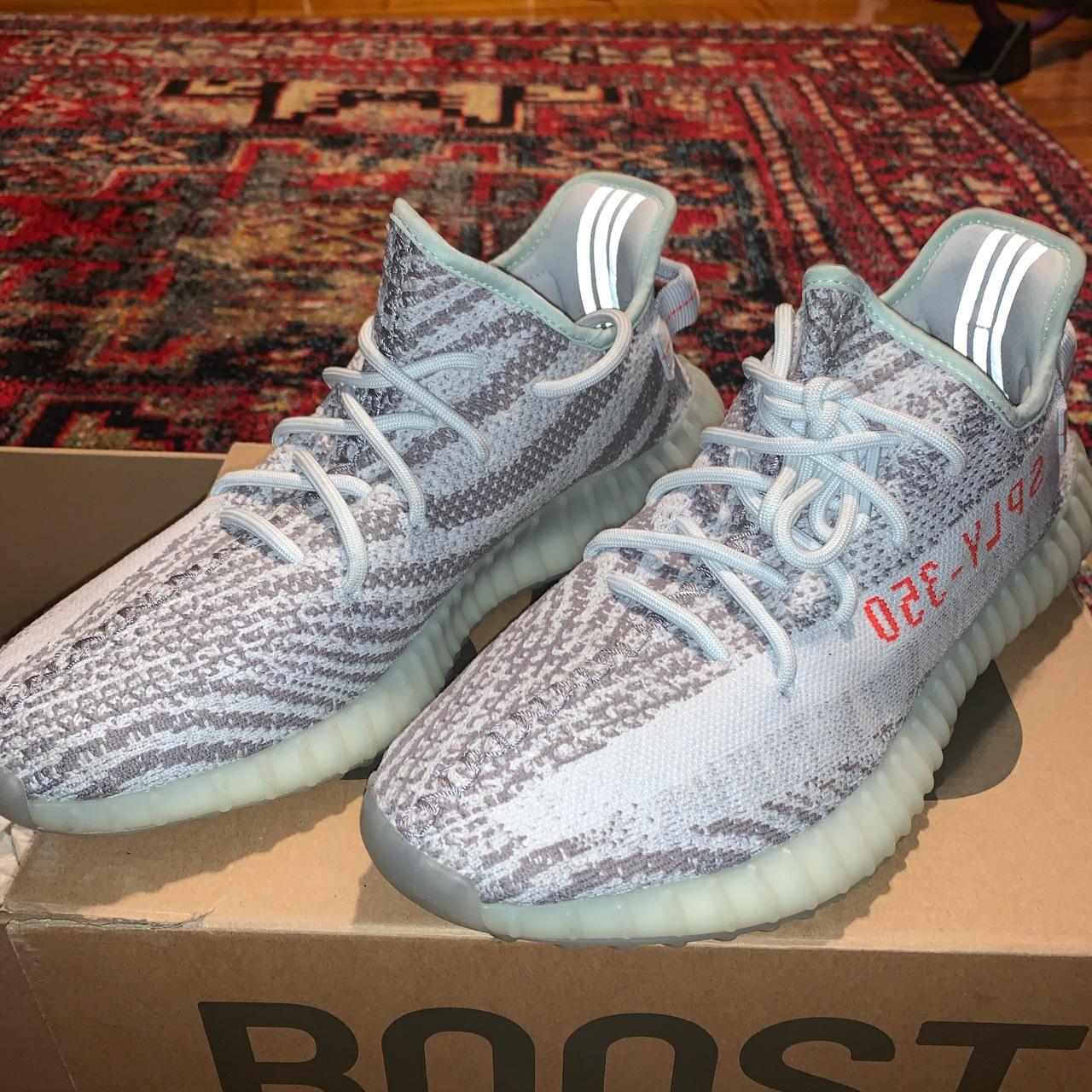 blue tint yeezy size 11