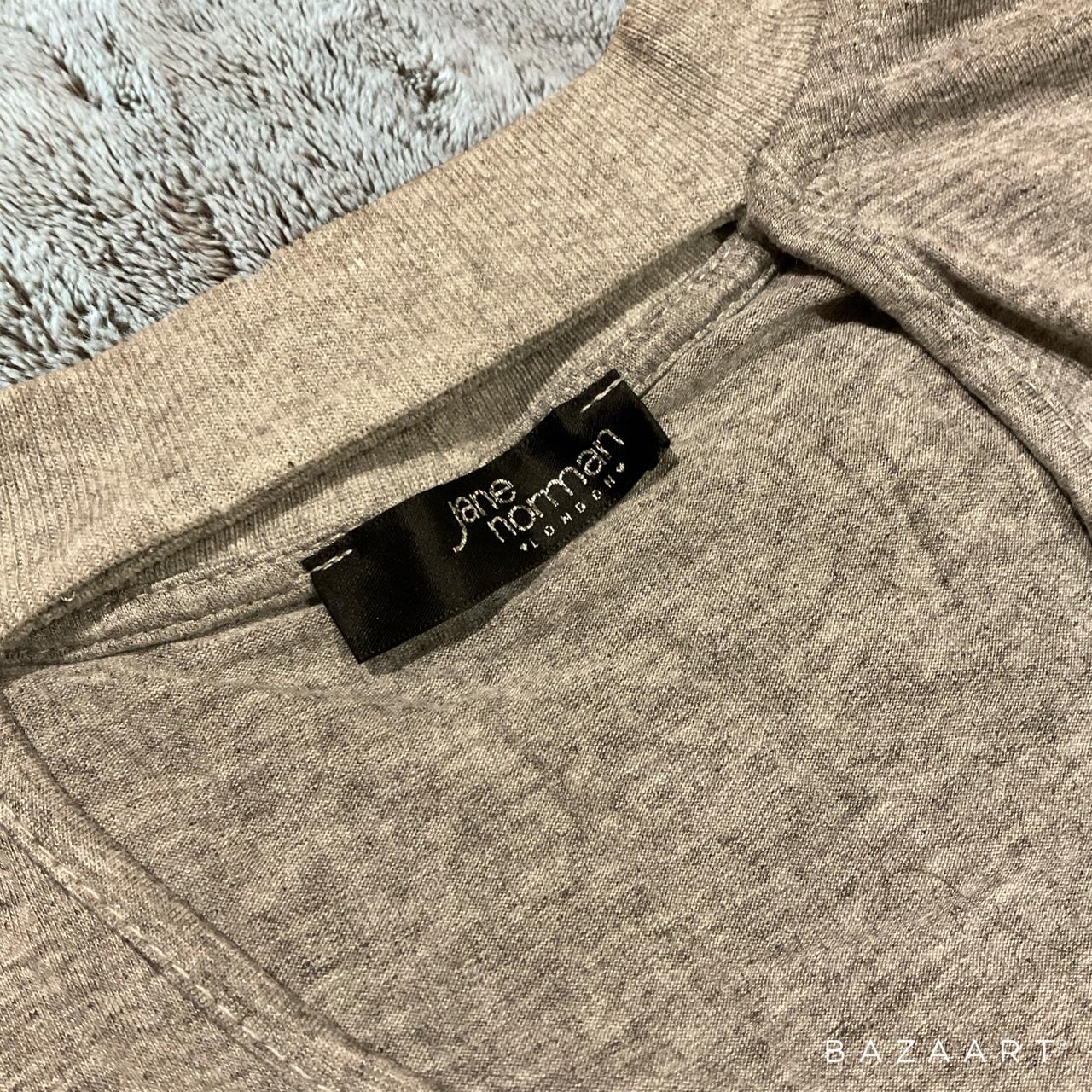 Debenhams Women's Black and Grey Tshirt Depop