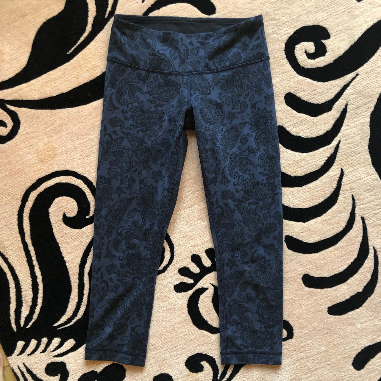 Lululemon sale paisley leggings