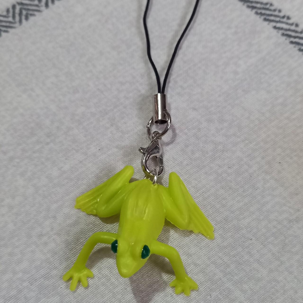 frog phone charm