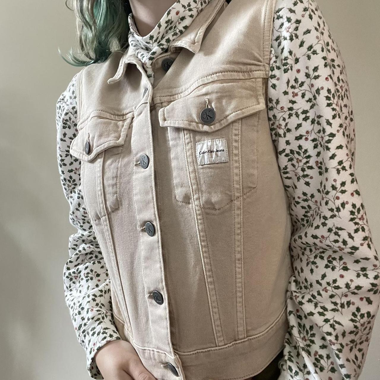 Calvin Klein Jeans Women's Tan Gilet Depop