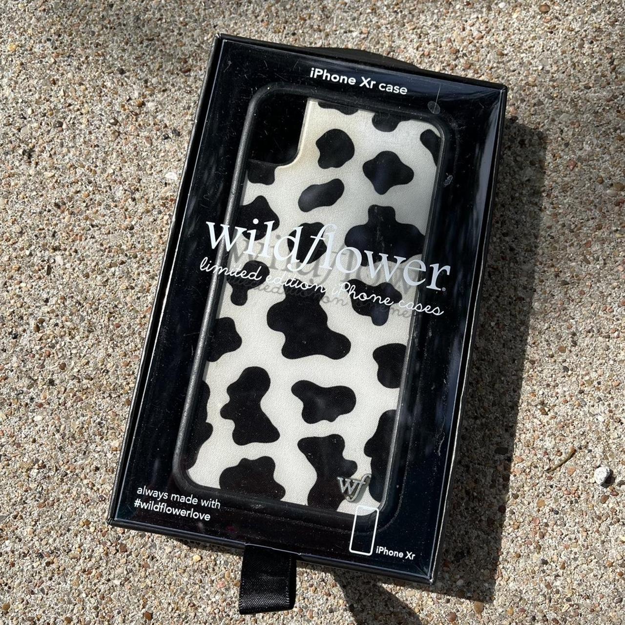🖤 WIldflower Cow Print iPhone XR case 🖤 This case... Depop