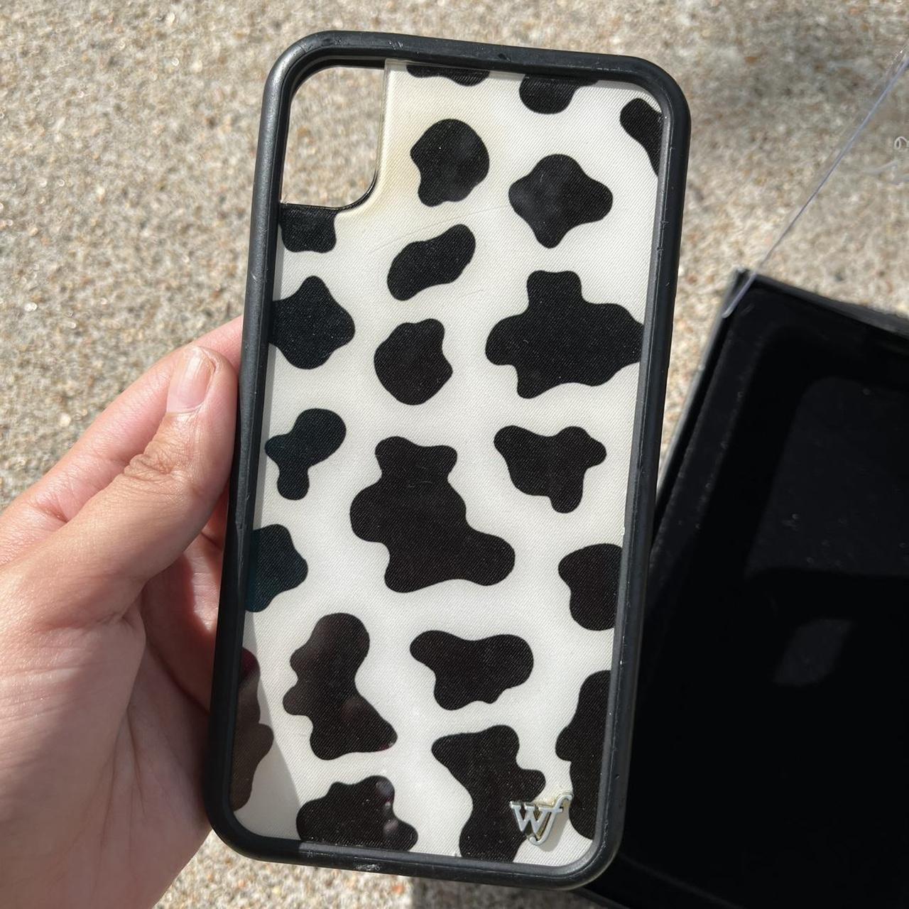 🖤 WIldflower Cow Print iPhone XR case 🖤 This case... - Depop