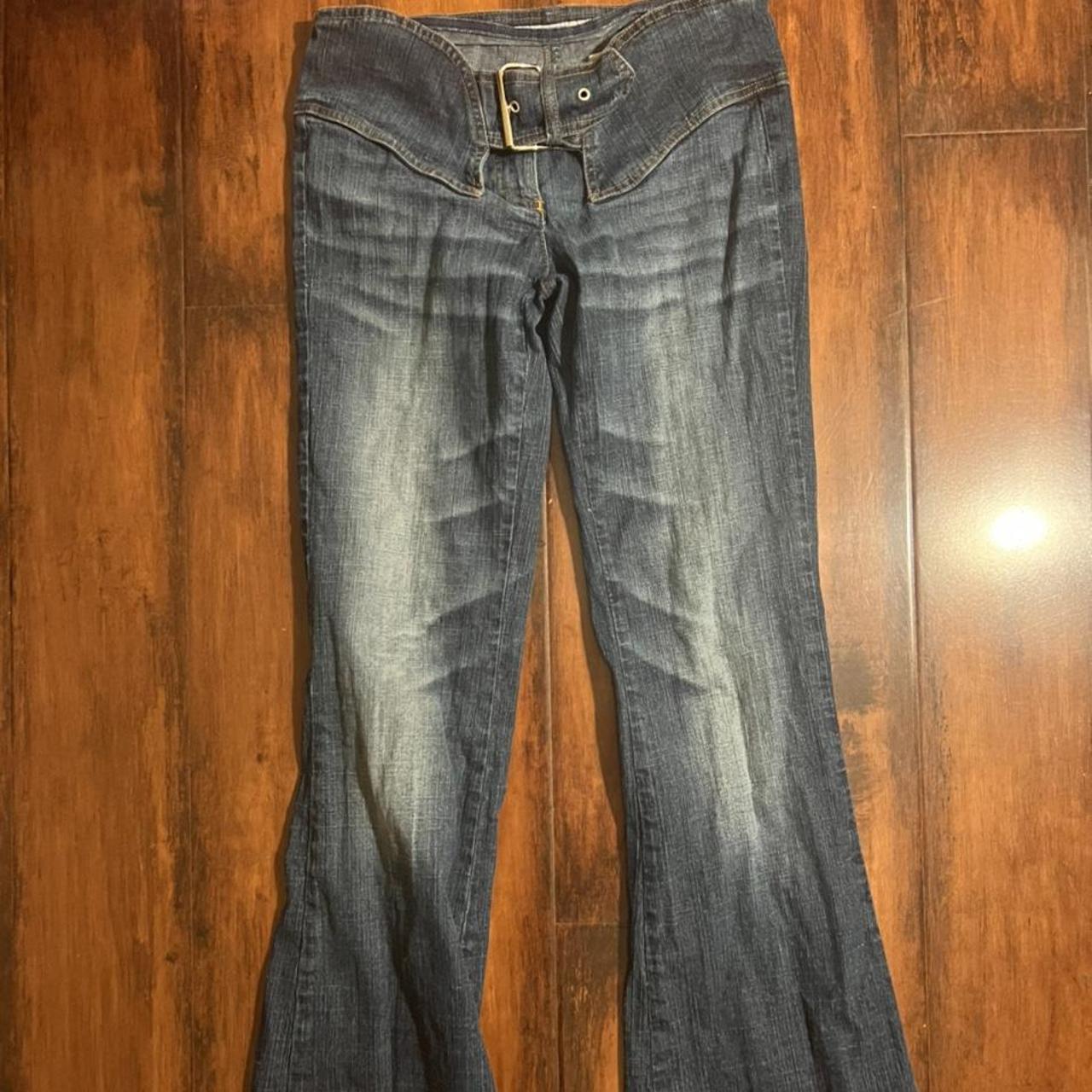 Y2k Low rise jeans Has a buckle Perfect for the... - Depop