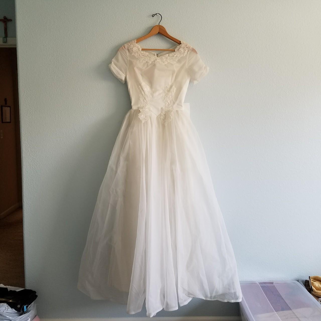 ILGWU 1955 Wedding Dress could be used as prom Depop