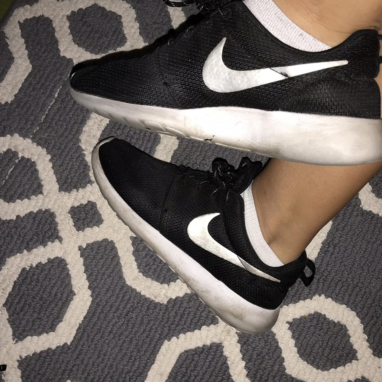 black and white roshes