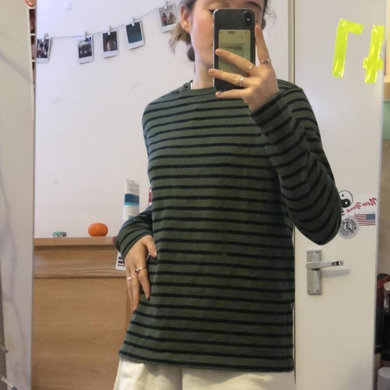 Louis Vuitton Green Striped T-Shirt Size - Depop