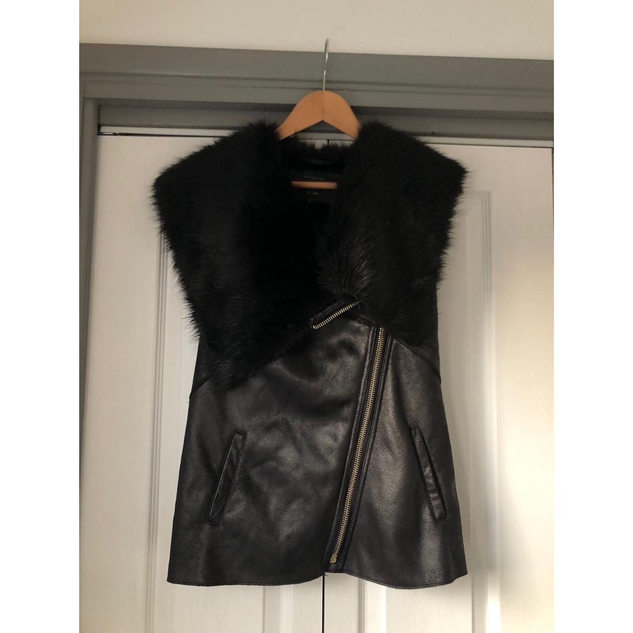 River island clearance black fur gilet