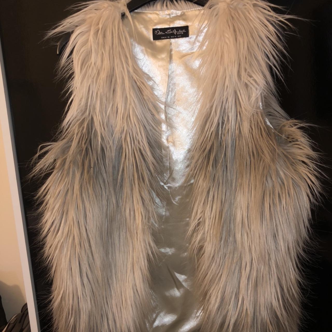 Miss selfridge faux fur ombré gilet used once