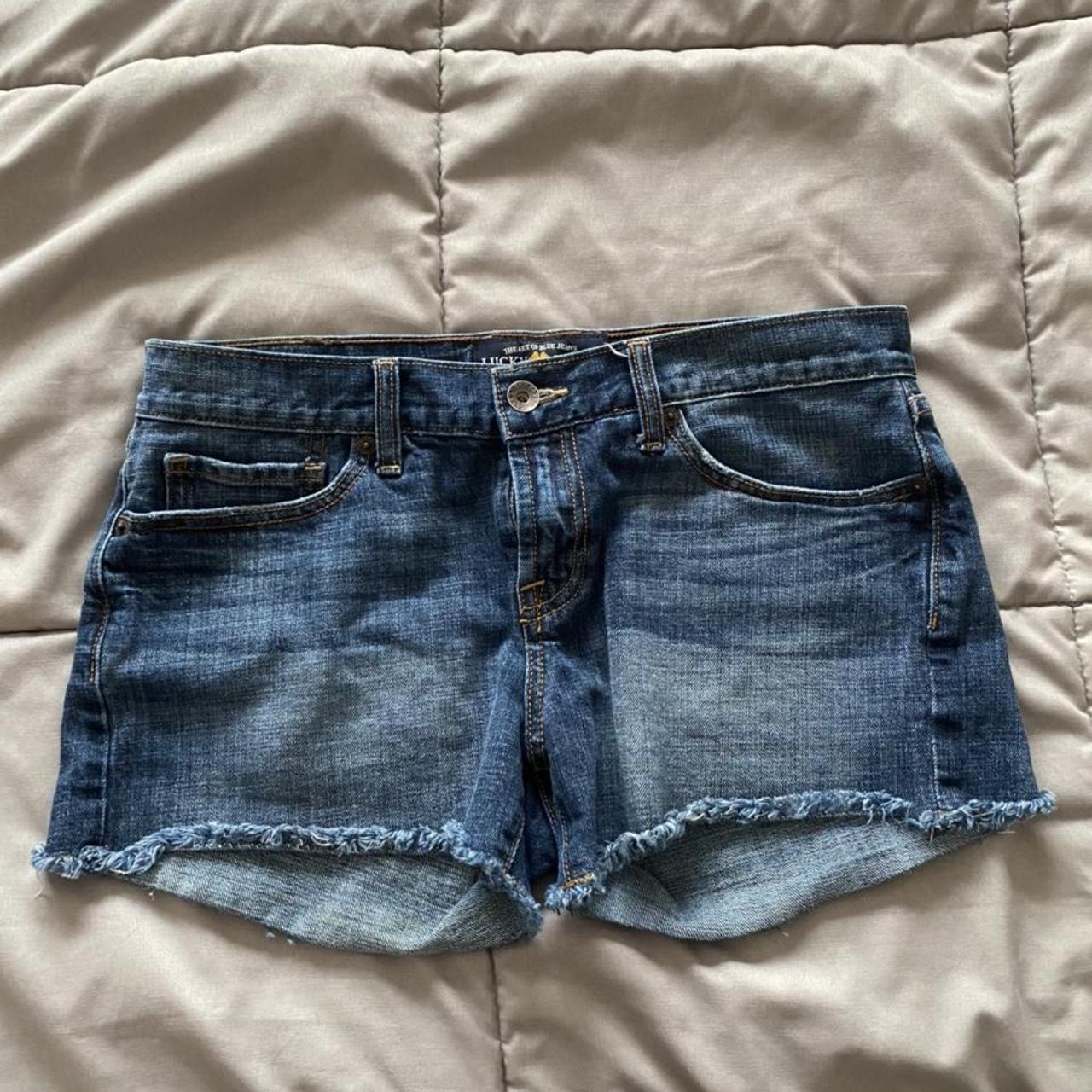 Lucky brand denim shorts, skinny style Size - Depop