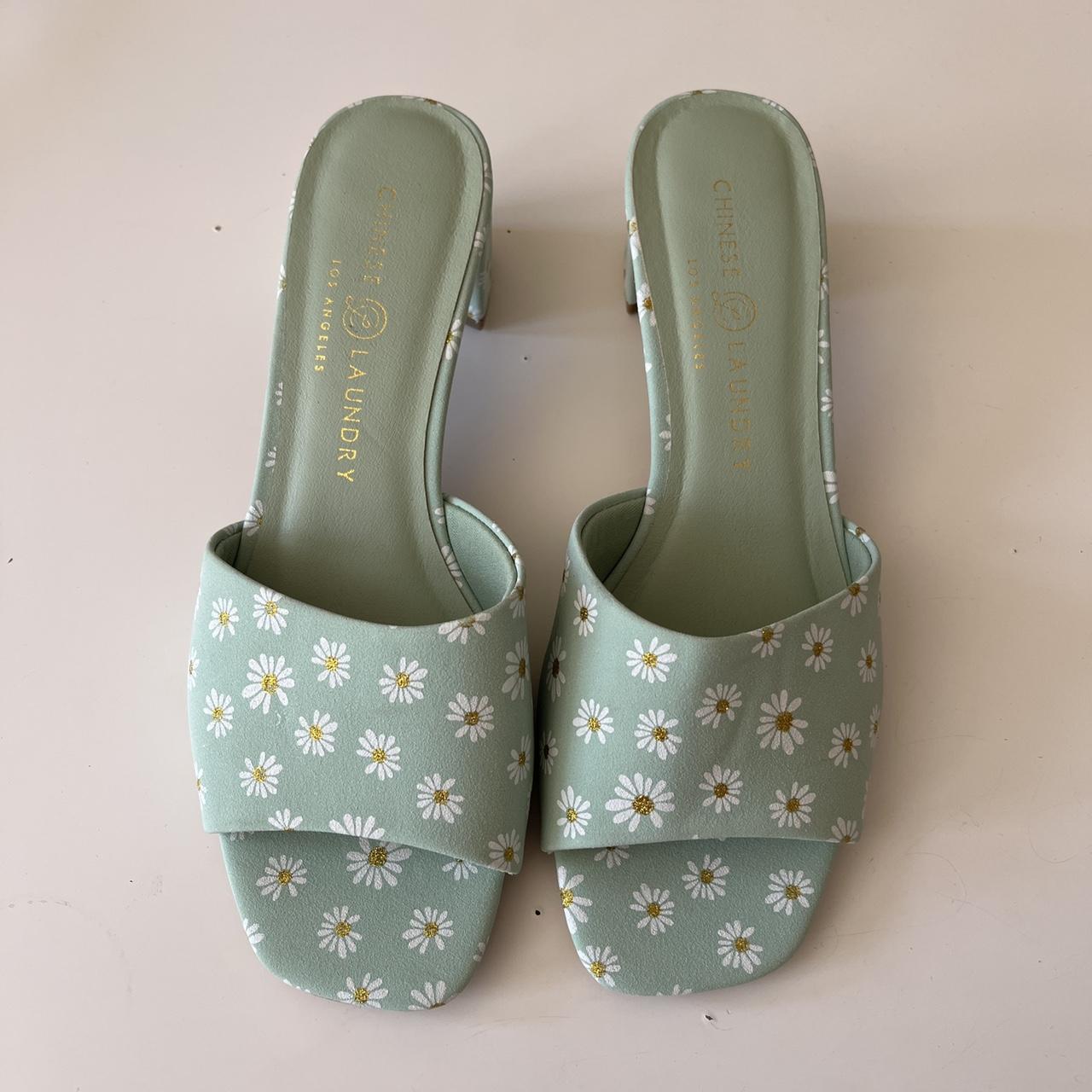 chinese laundry pandora sandal