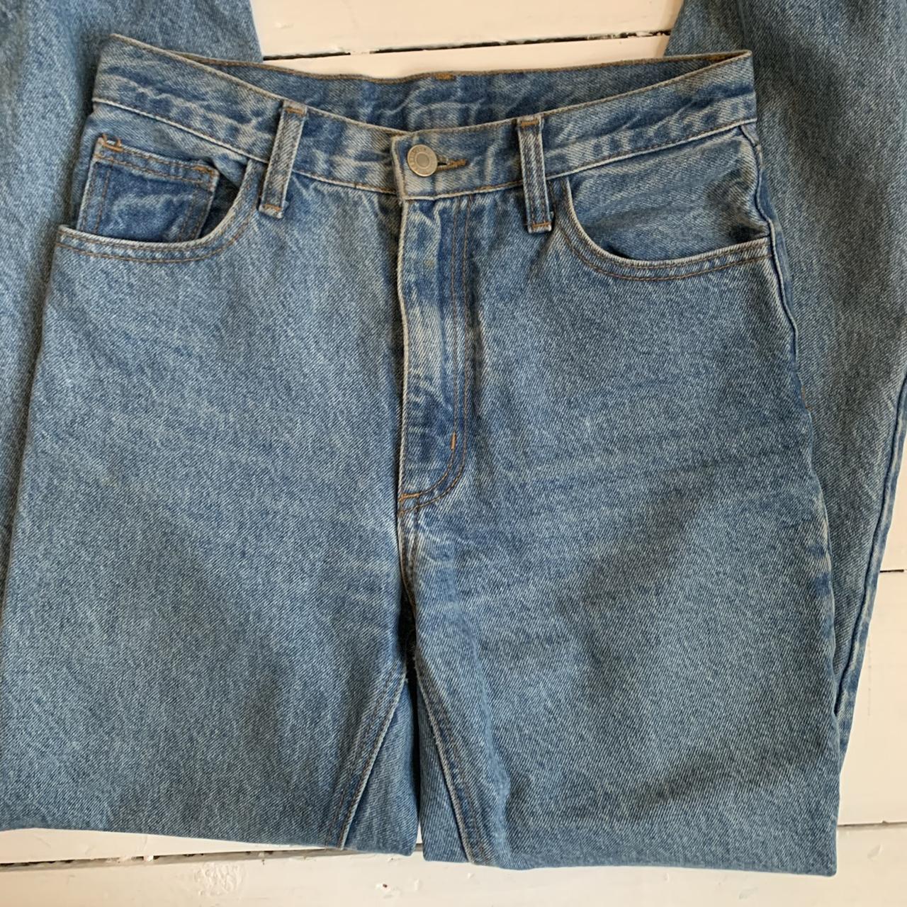 brandy melville jane jeans - size small (w26 l30)... - Depop