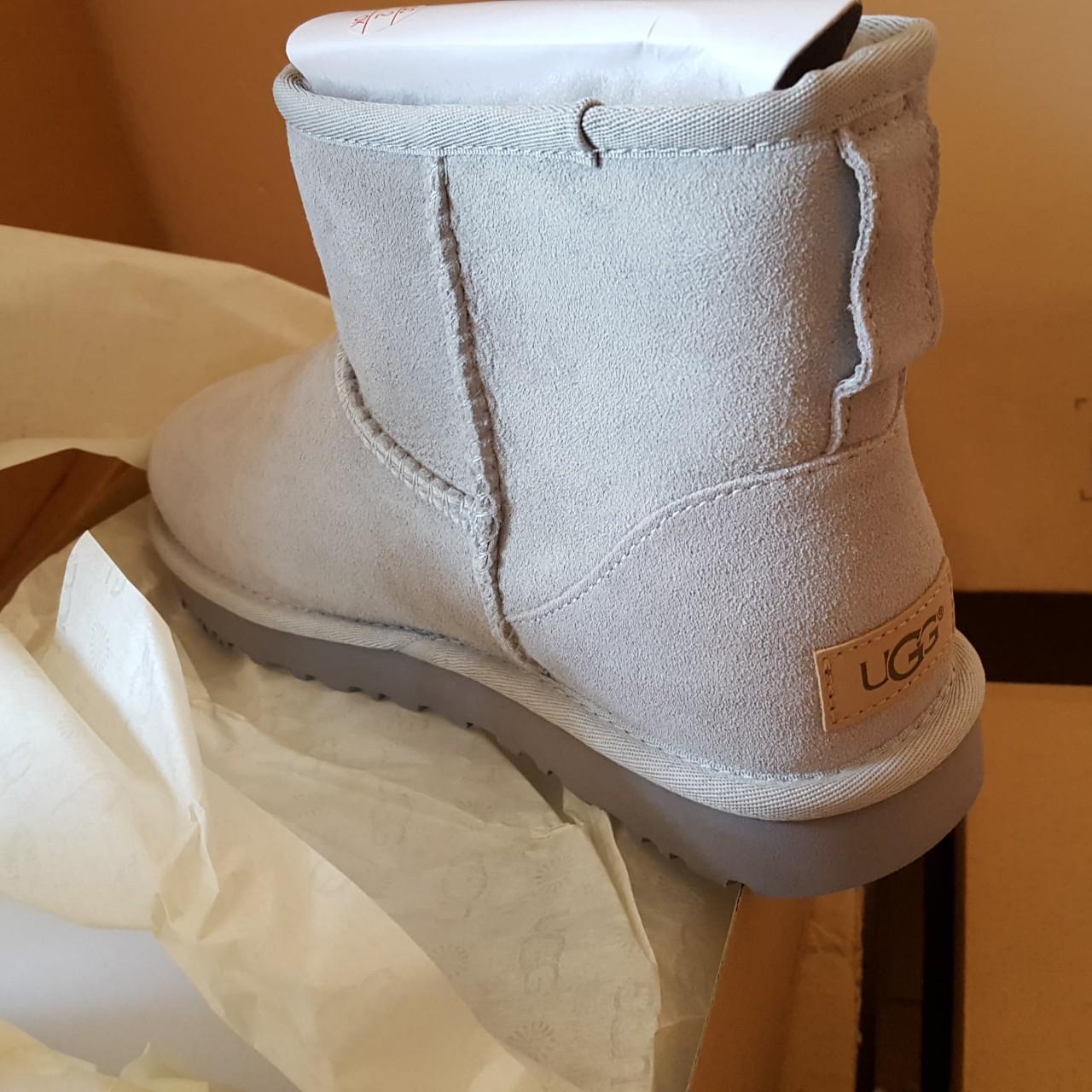 grey ugg boots size 6.5