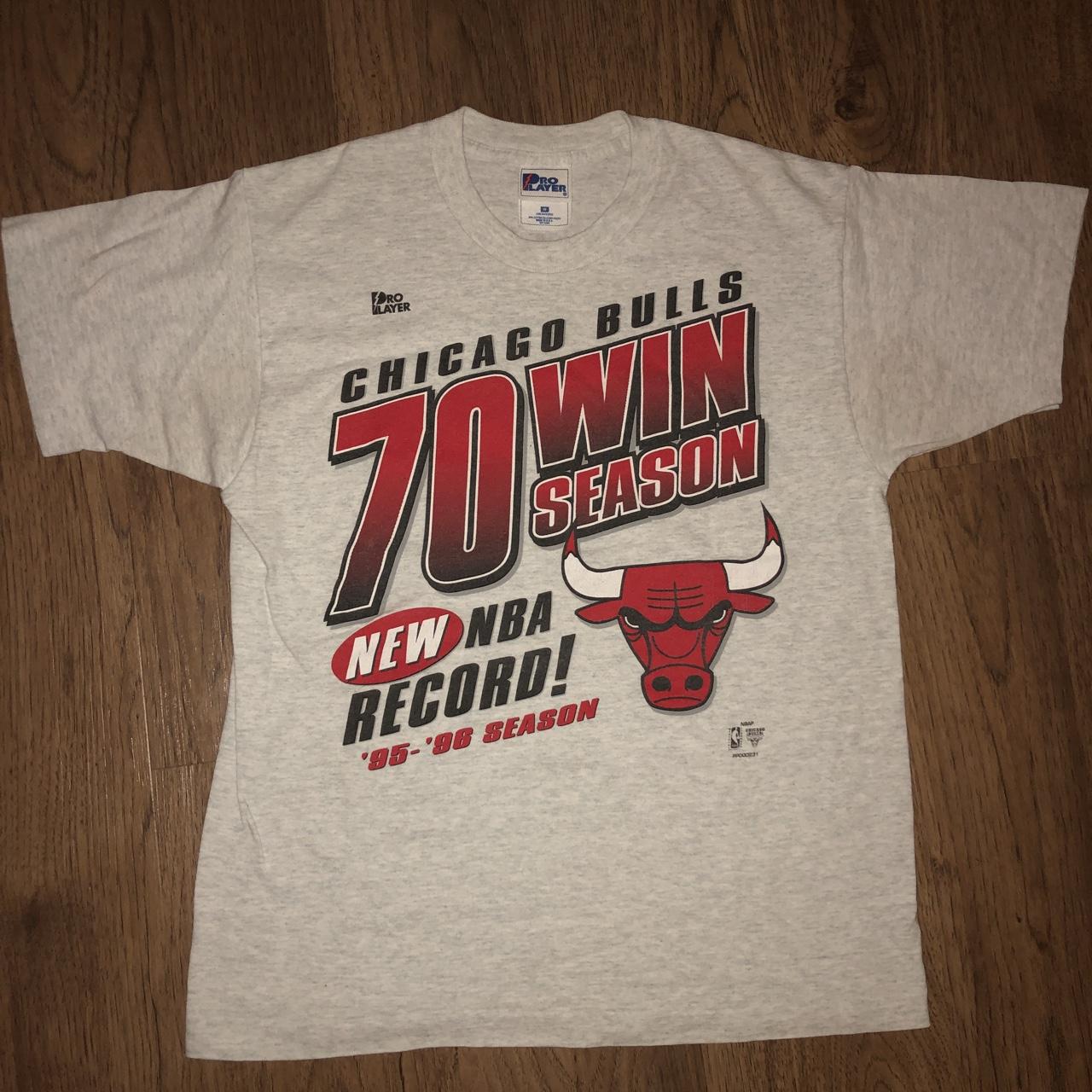 Vintage NBA Chicago Bulls 70 Win Season T-Shirt...