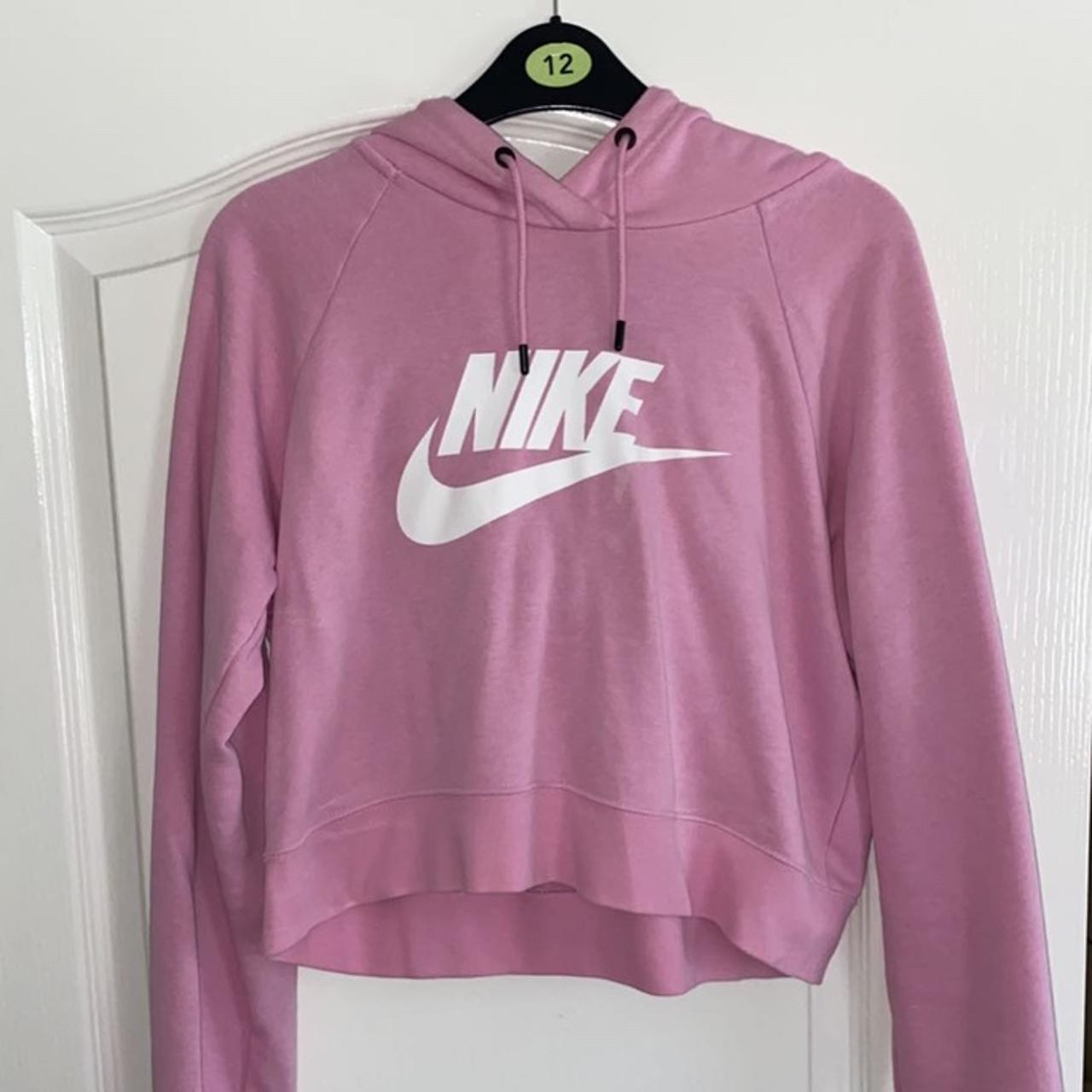 Nike pink cropped online hoodie