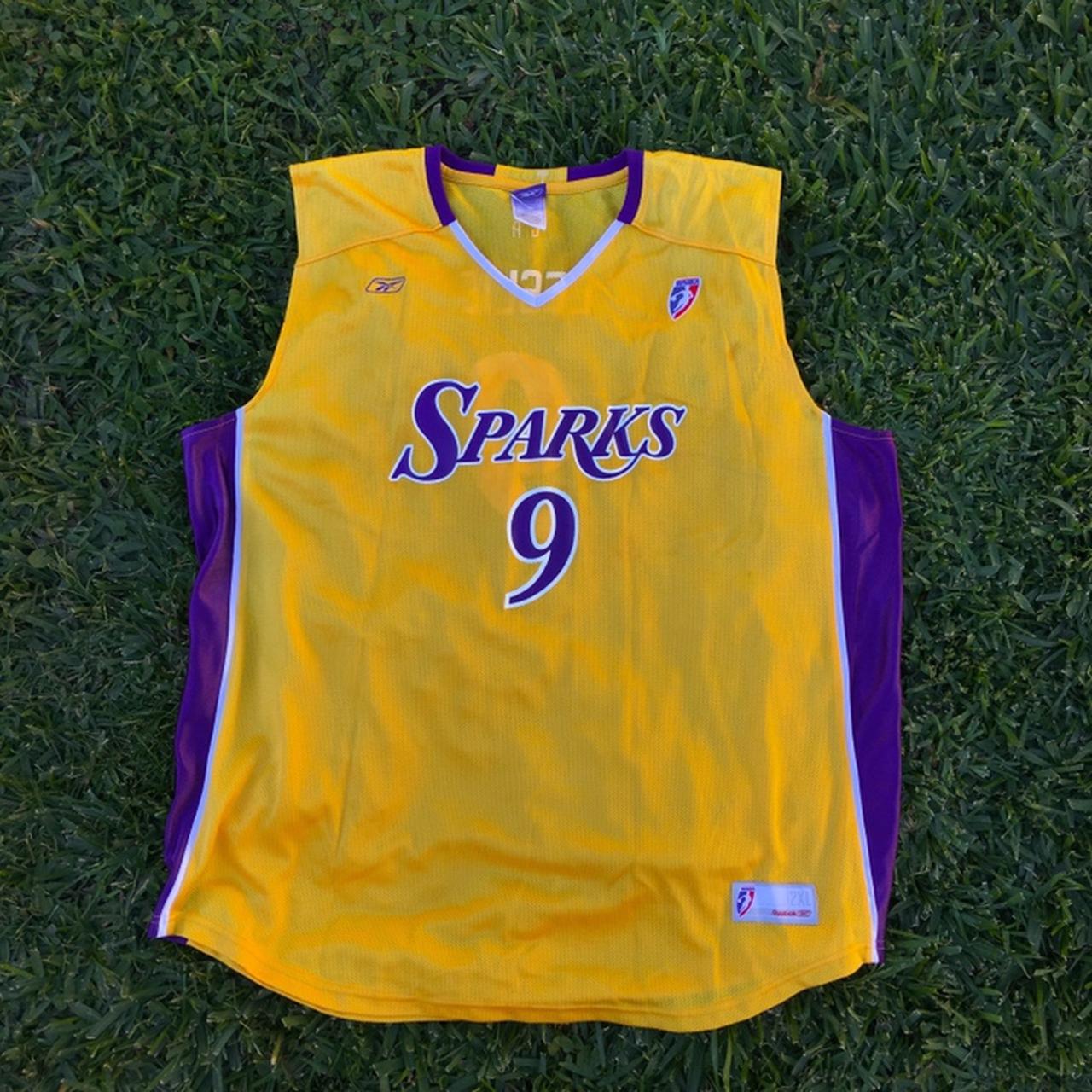WNBA LISA LESLIE SIGNED | Depop