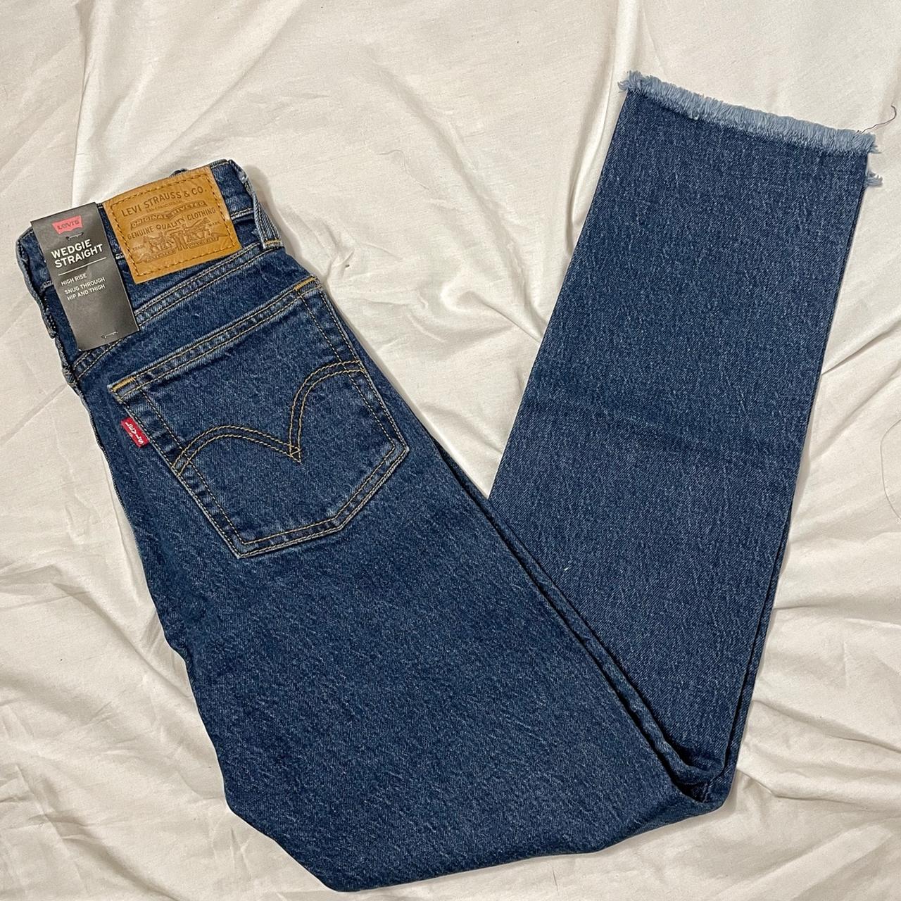 Levi's wedgie straight shop below the belt