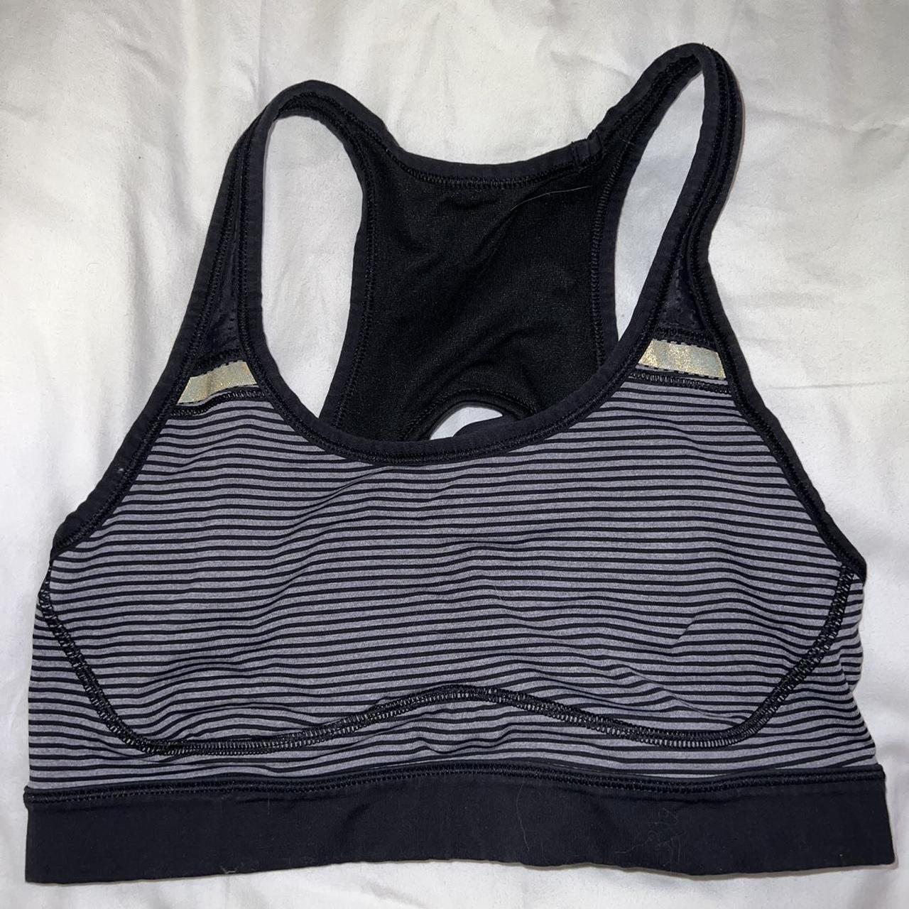 Lululemon bra size 6 lululemon size (UK 10). Great... - Depop