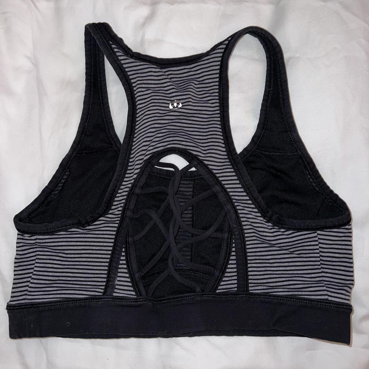 Lululemon bra size 6 lululemon size (UK 10). Great... - Depop