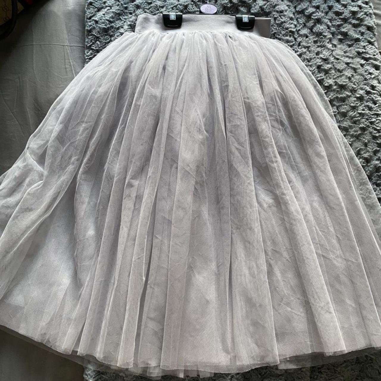 Puffy grey skirt Was bought for a wedding and. Depop