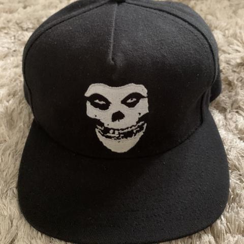 Supreme X Misfits Snapback - Depop