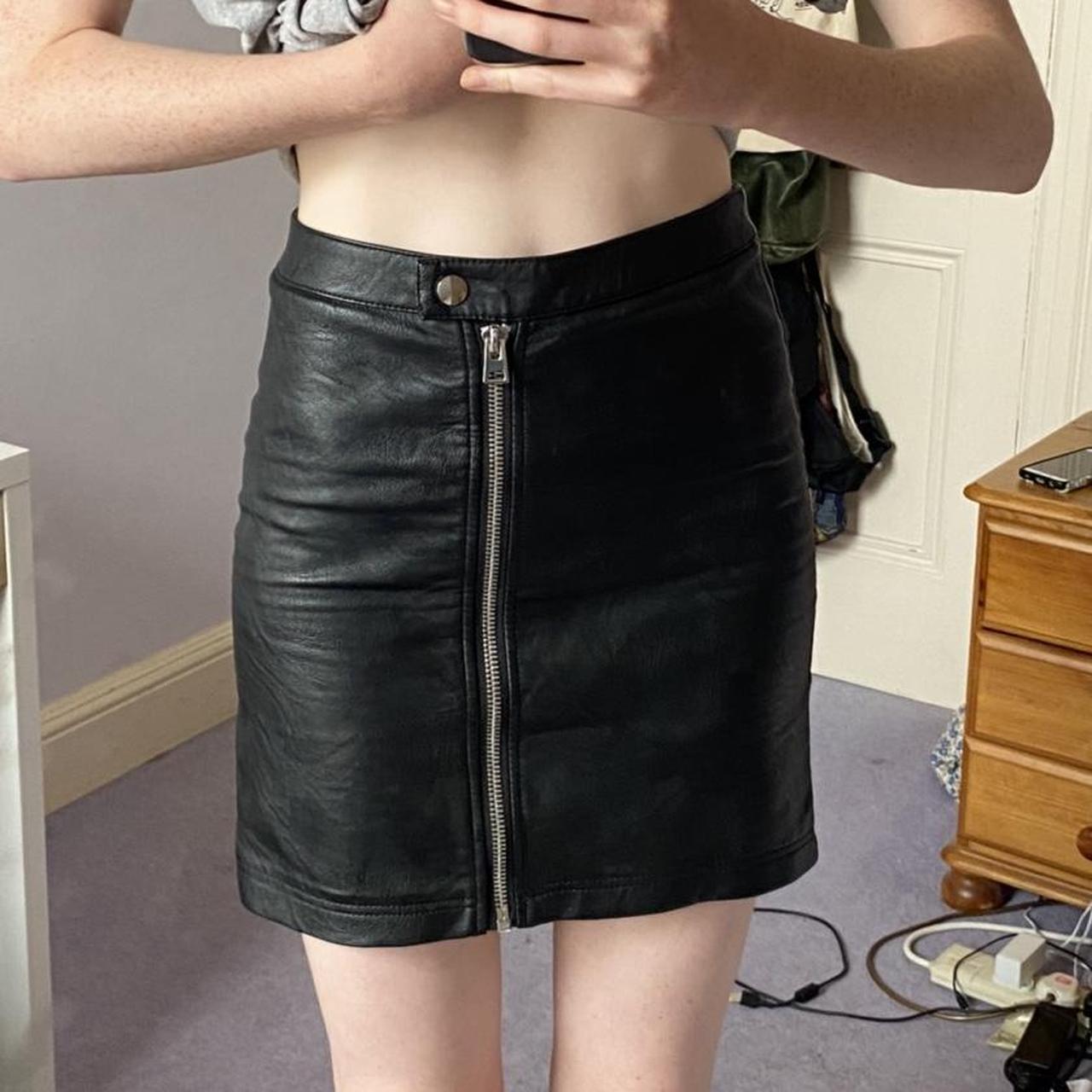 Tall size top shop black leather skirt with Depop