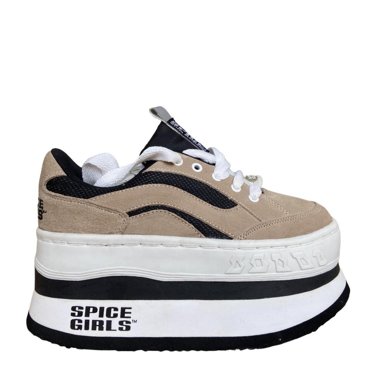 Women's Cream Trainers Depop