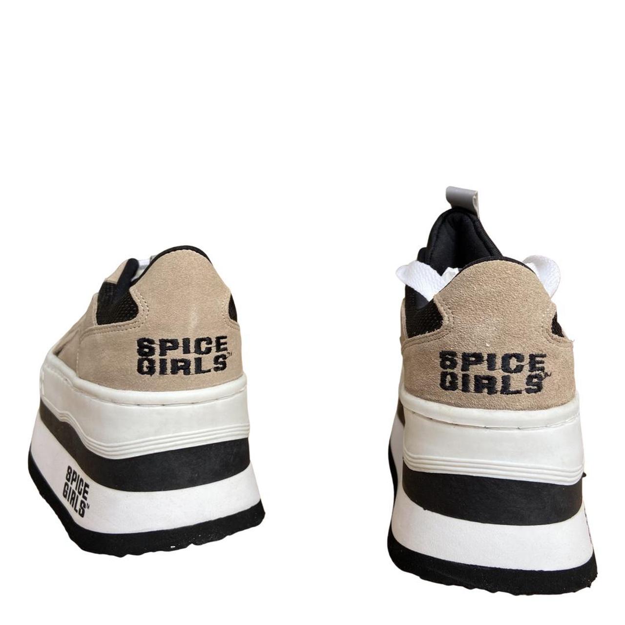 Women's Cream Trainers Depop