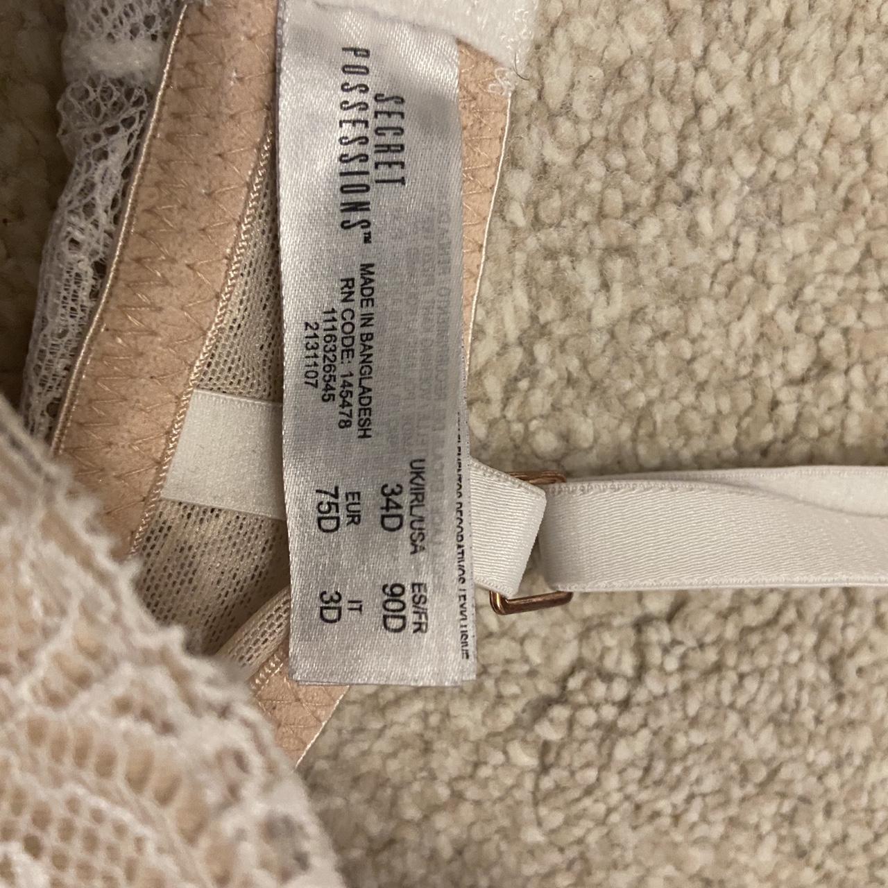 not for sale. ISO!!! VICTORIA'S SECRET STRETCH LACE - Depop