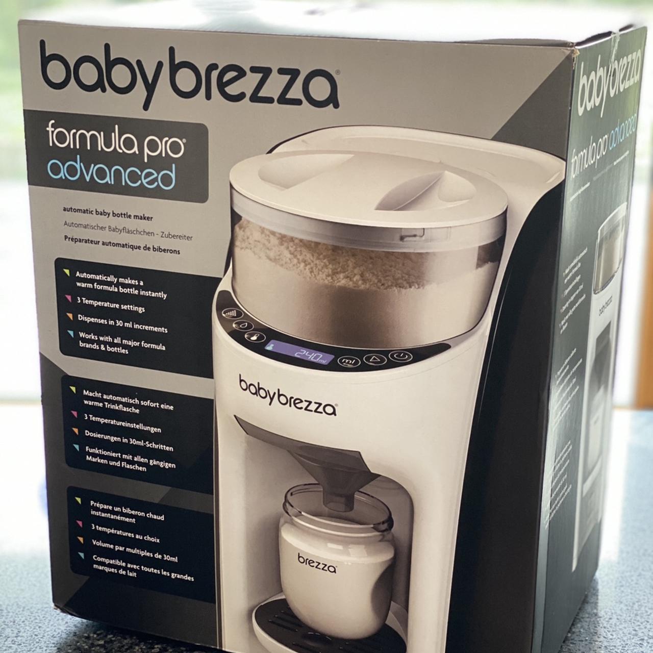 Baby Brezza Formula Pro Bottle Maker (NEW)
