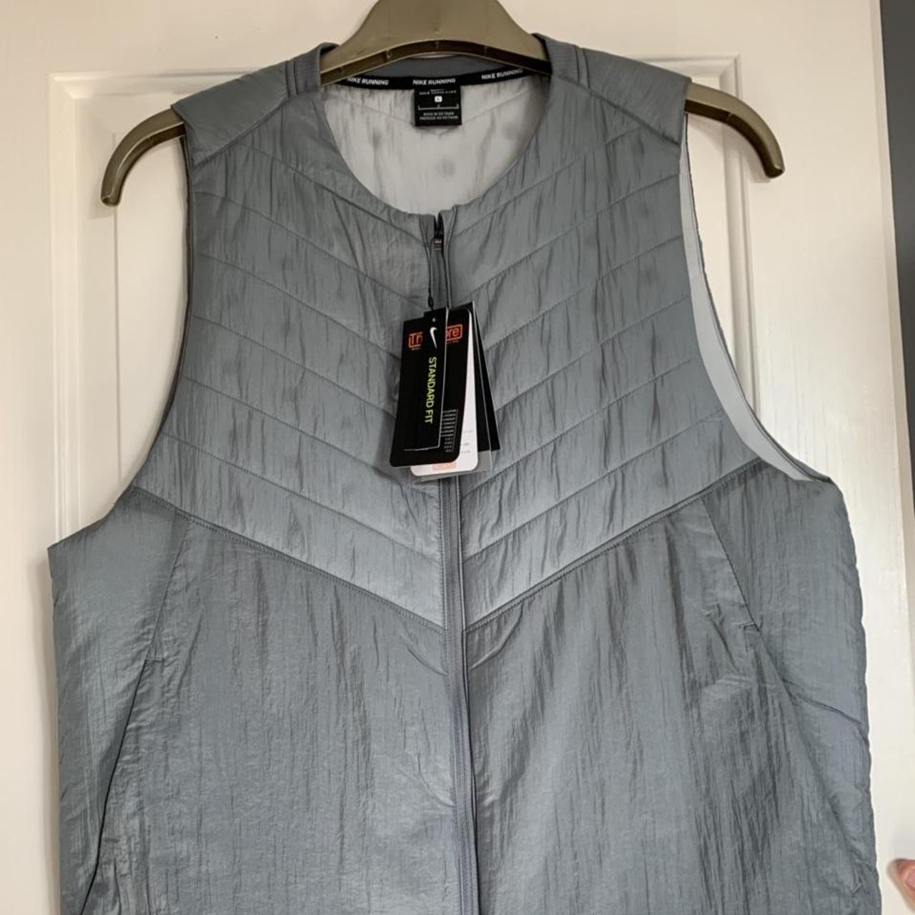 mens grey nike gilet