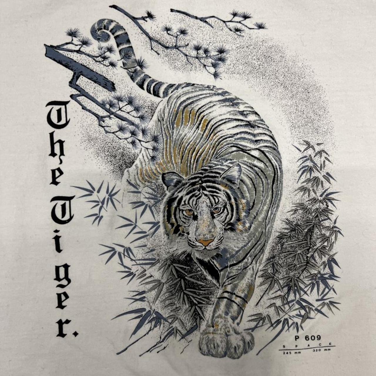 âTHE TIGERâ GRAPHIC TEE NO SIZE ON TAG FITS LIKE - Depop