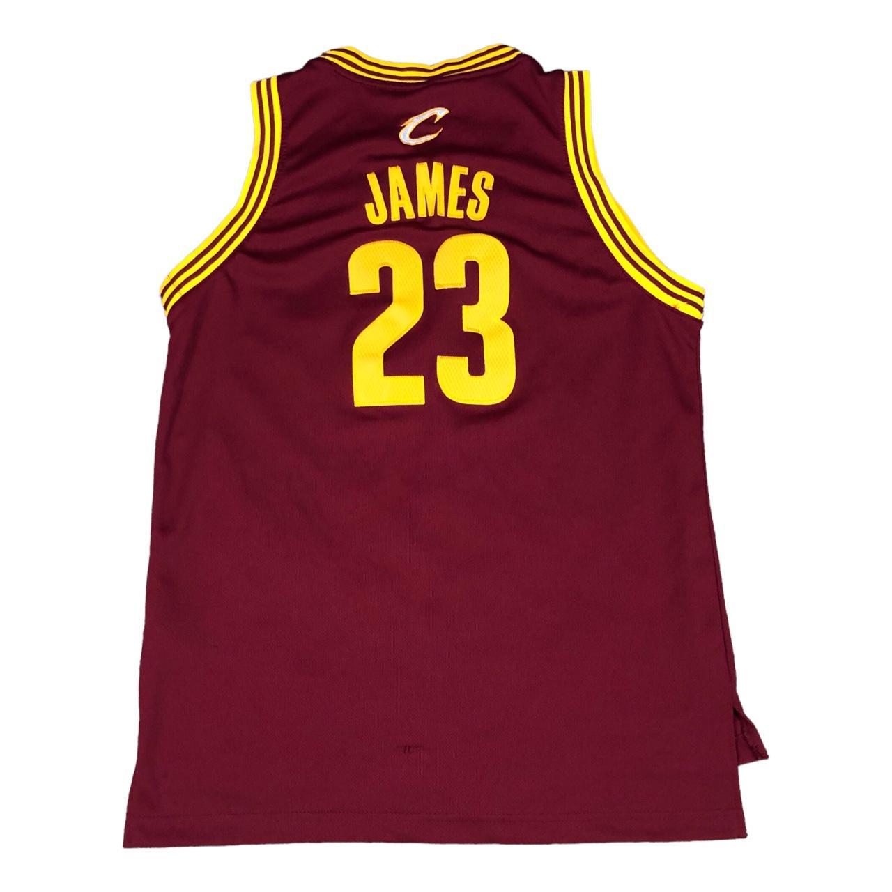 Lebron james clearance jersey youth large