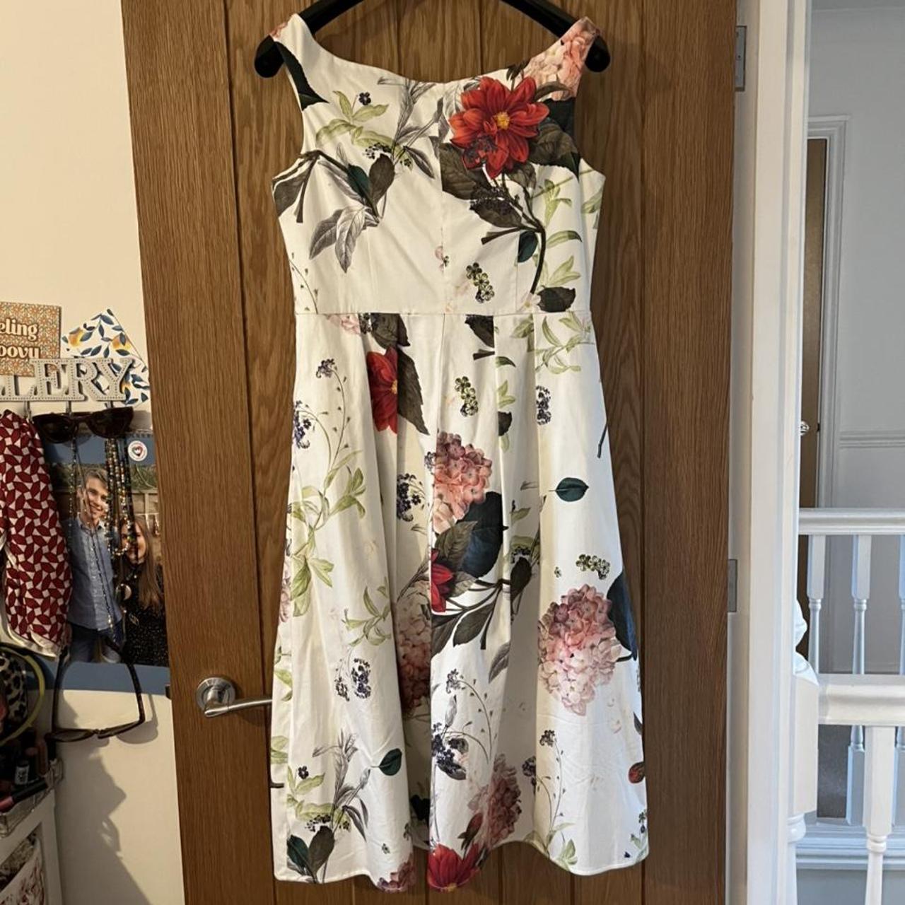 Floral Midi Dress From Asos Uk 12 Will Fit All - Depop