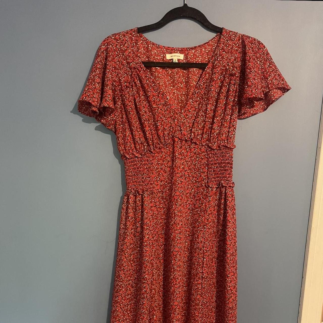 size small red with floral pattern maxi length Max... - Depop