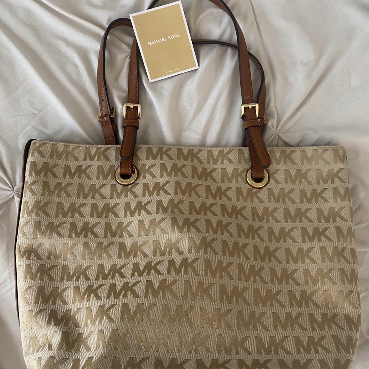 Authentic Micheal Kors shoulder bag Hardly used. Depop