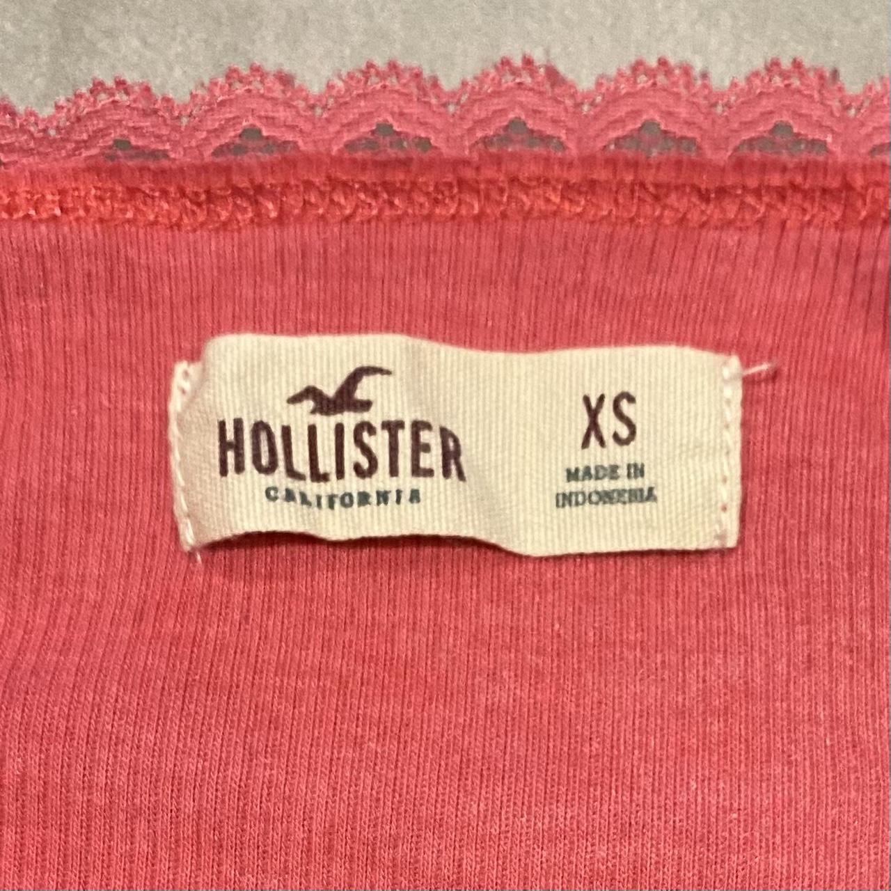 ୨୧ pink hollister lace trim cami vest / tank top ୨୧... Depop