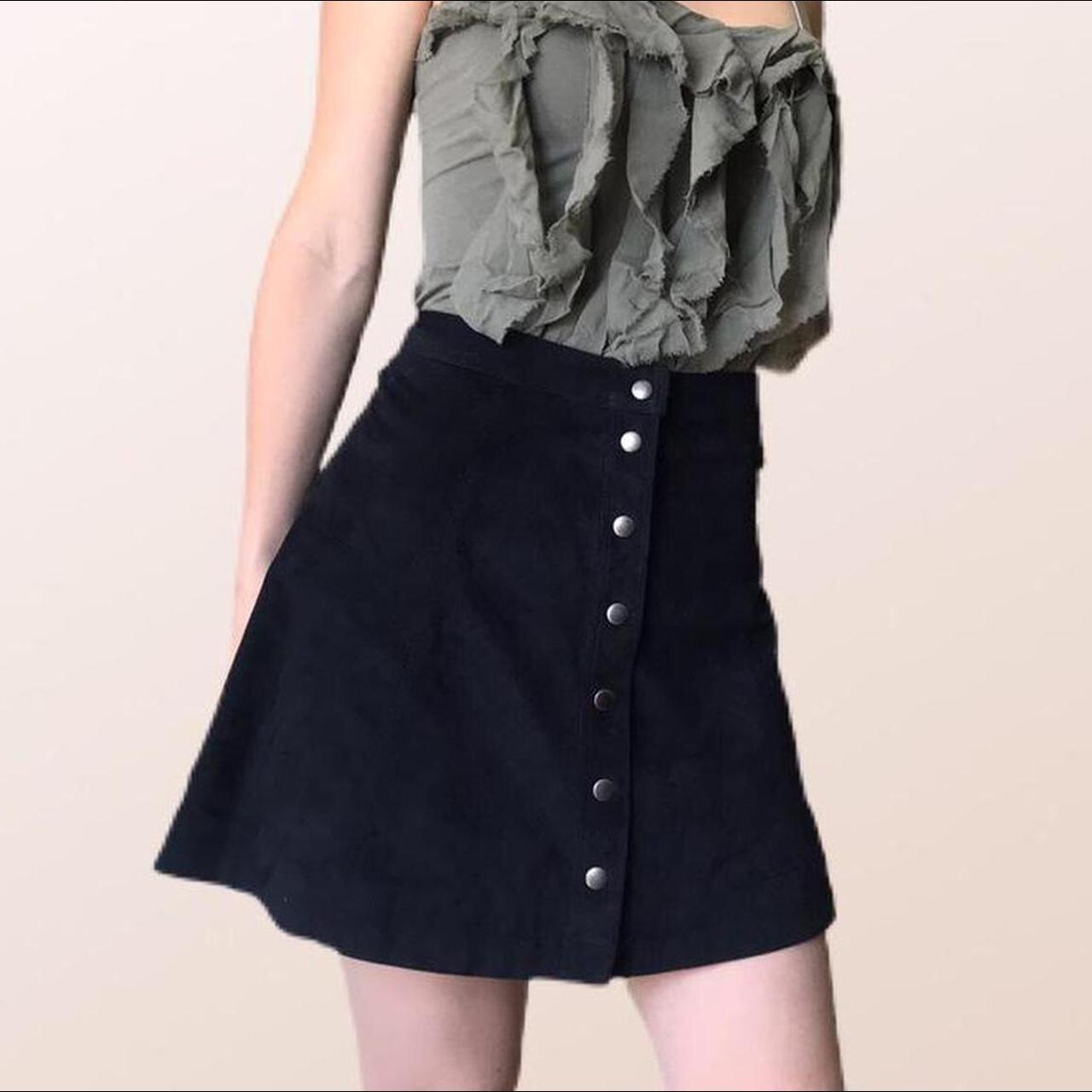 snap button skirt