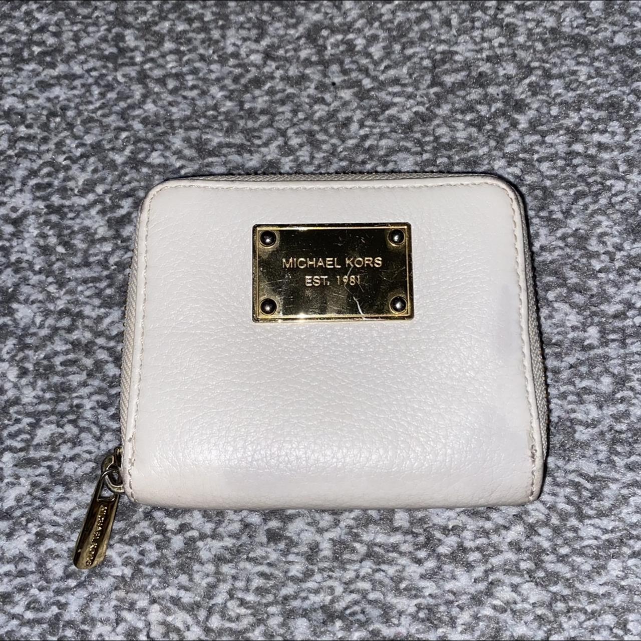 NWT Michael Kors small “Money Pieces” wallet in the - Depop