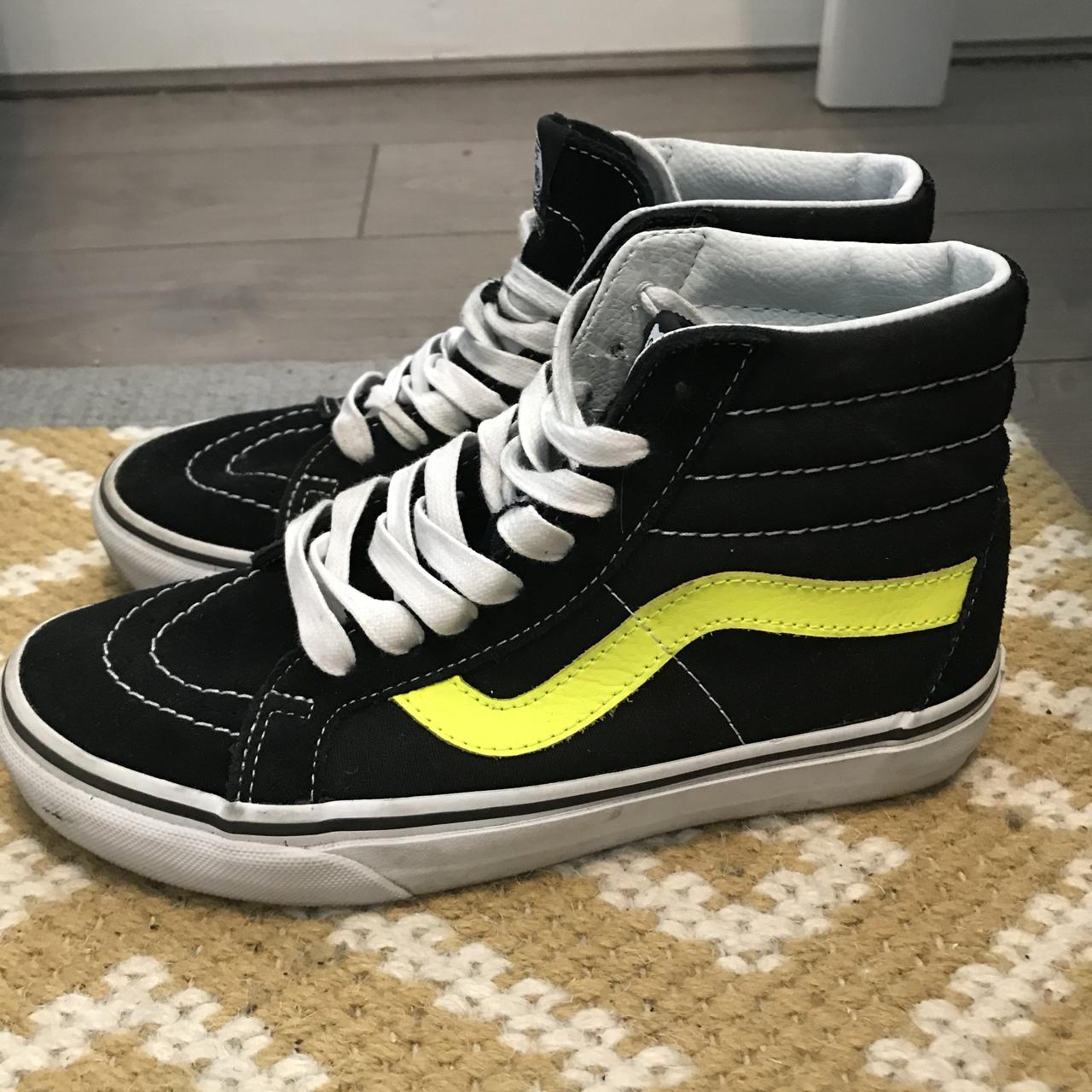 Black and white hotsell vans with yellow stripe