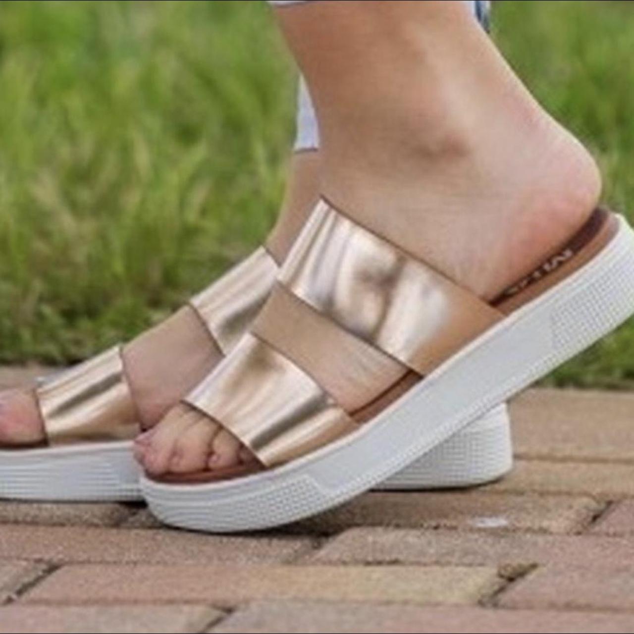 Mia rose gold discount sandals