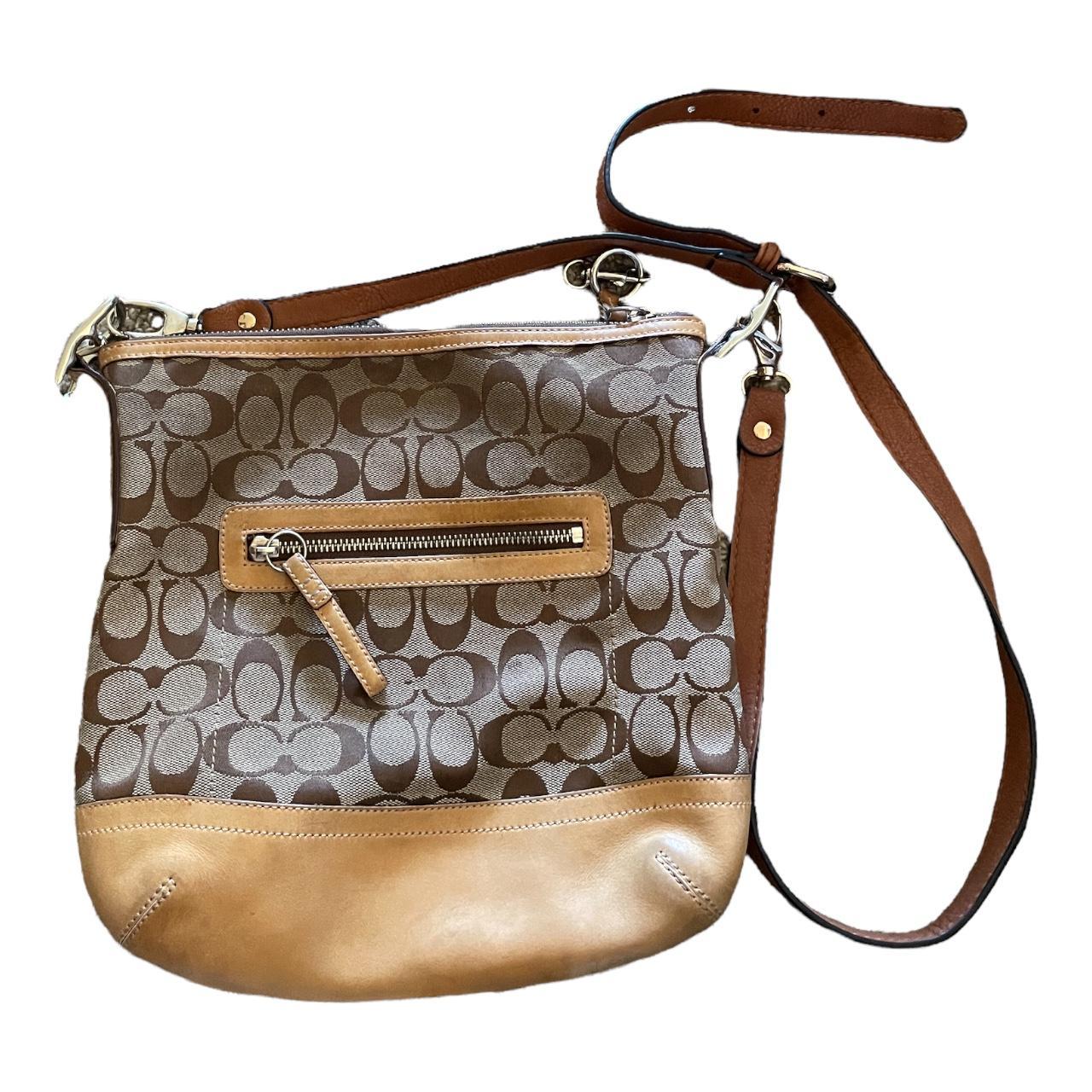 Coach crossbody discount messenger bag women's