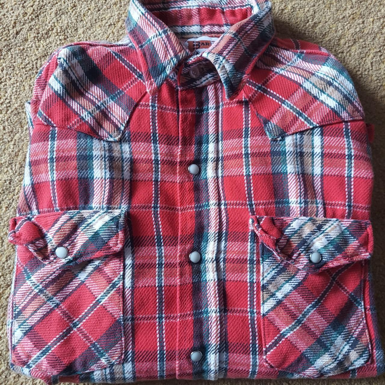 Men's Red and Green Shirt | Depop