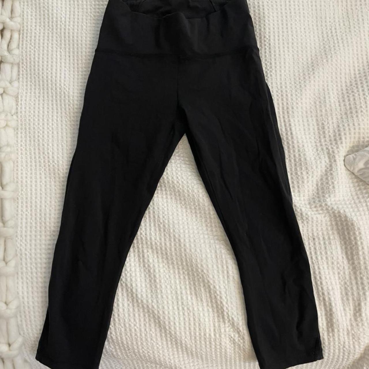 Women's Black Leggings | Depop