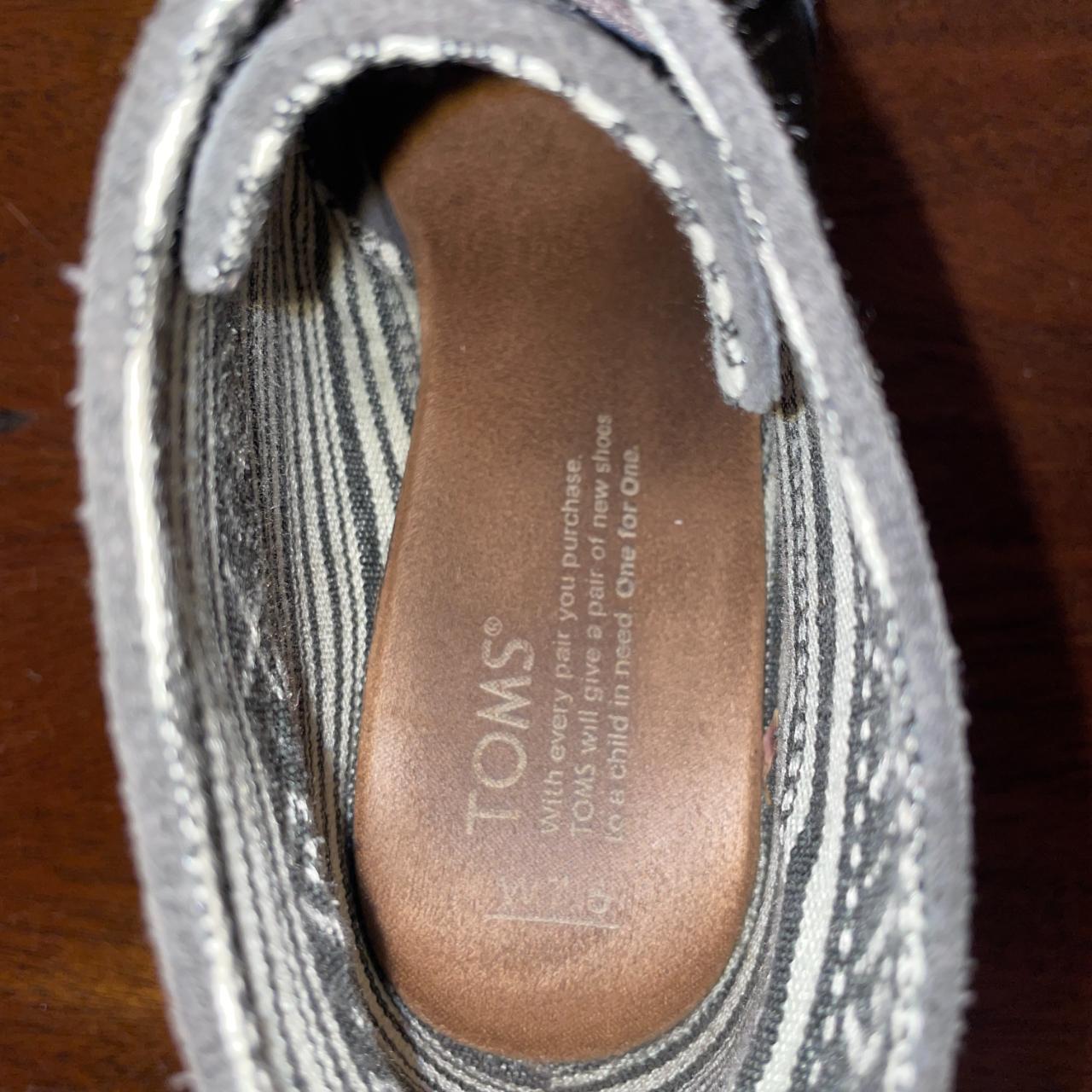 toms grey booties